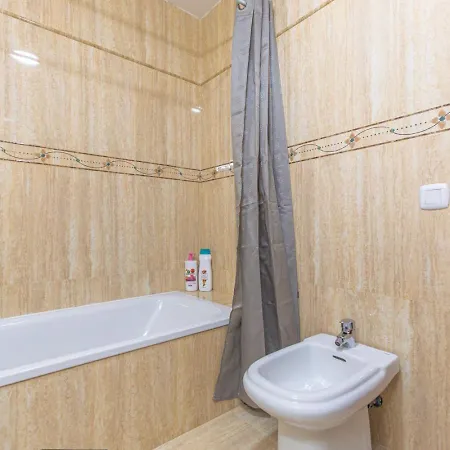 Bristol Shore Rooftop Pool And Sea View Апартаменты *