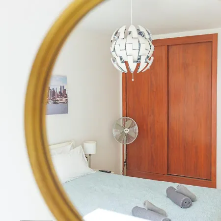 Bristol Shore Rooftop Pool And Sea View