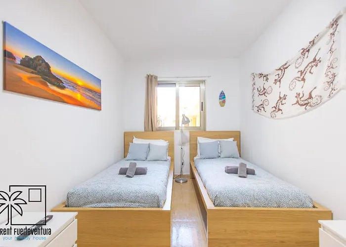 Bristol Shore Rooftop Pool And Sea View